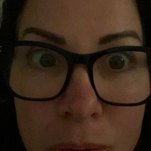 Meet your Posher, Simone